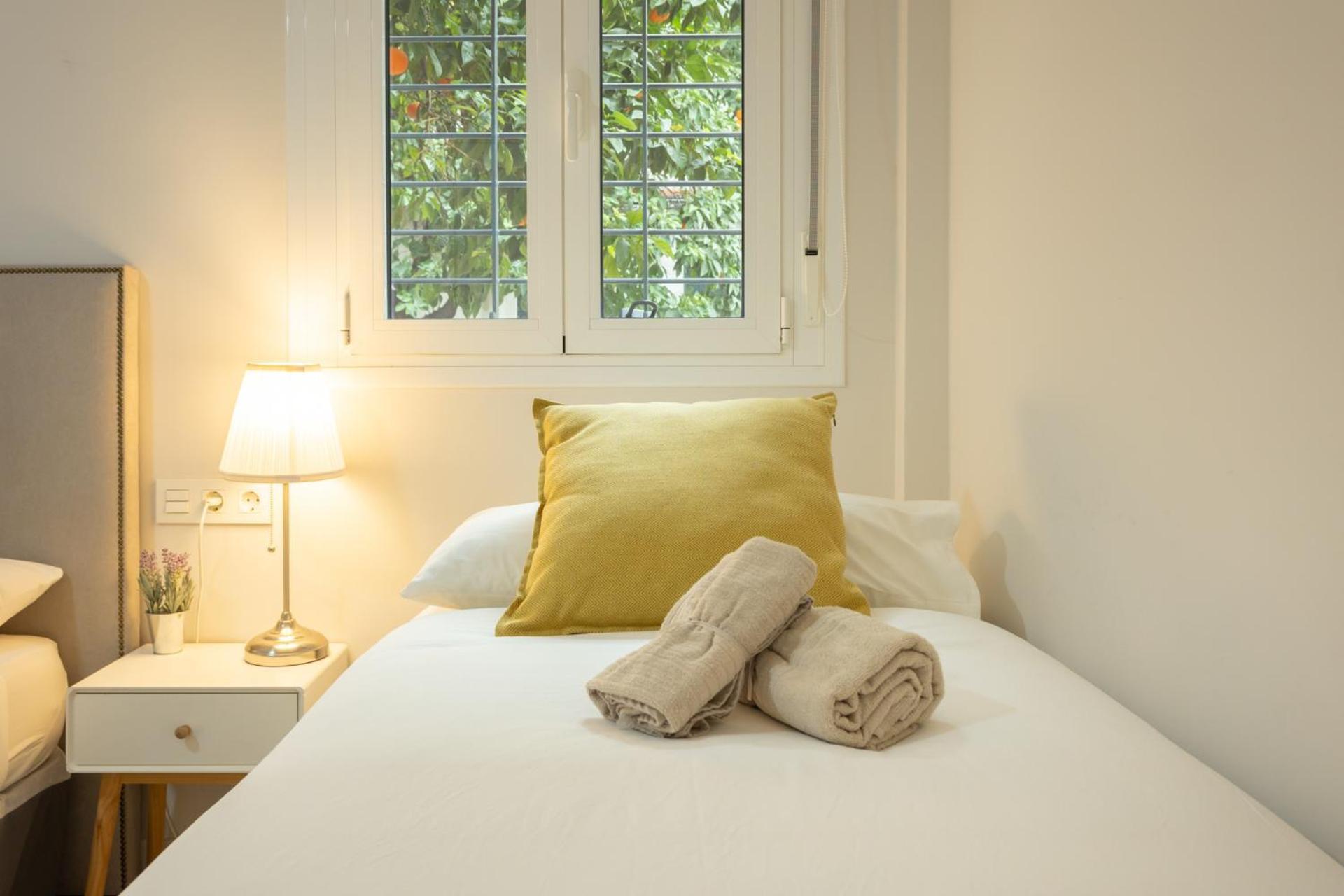 Charming Apartment With Private Patio At Plaza De Espana By Ocityzen Siviglia Esterno foto