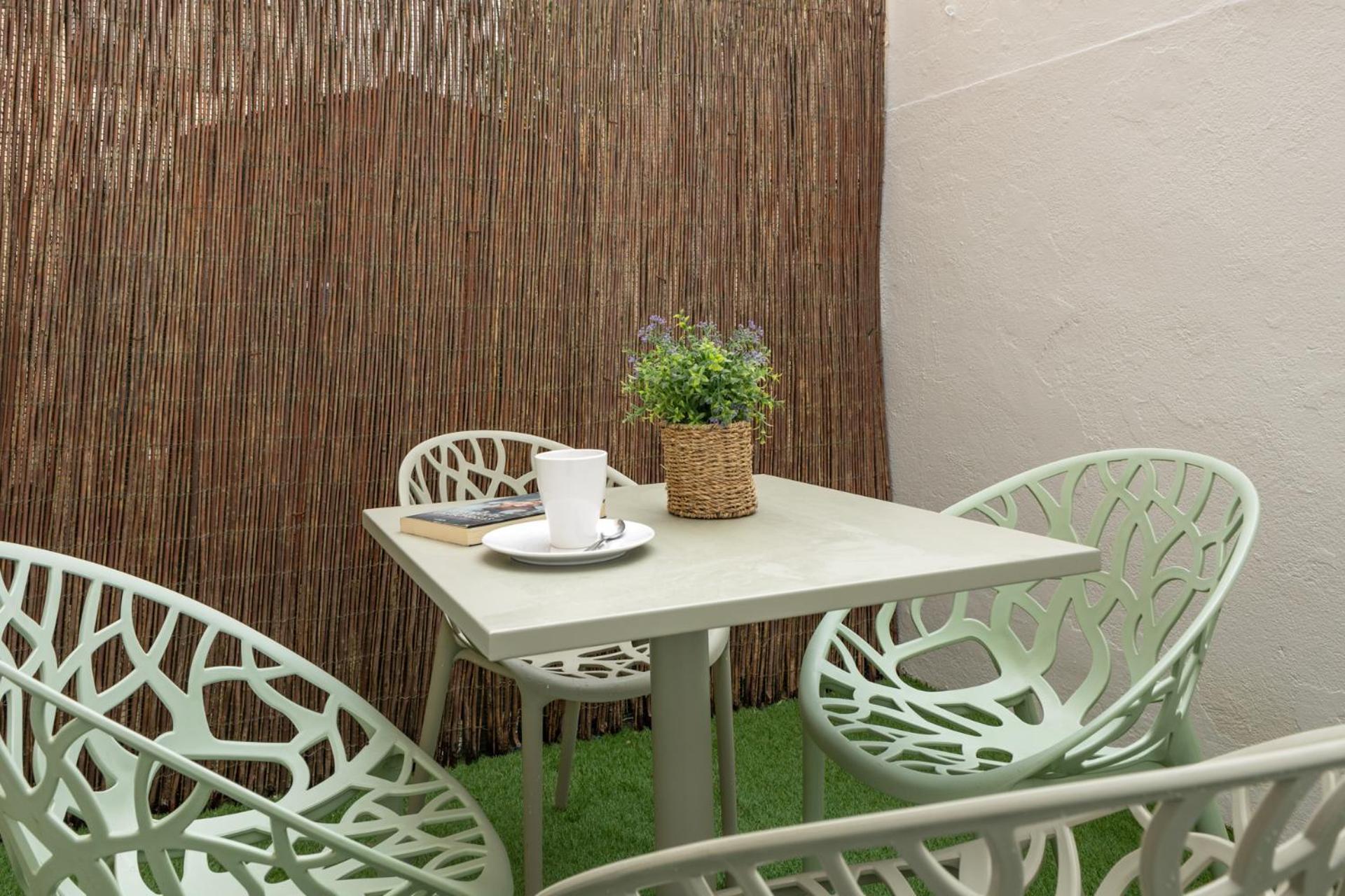 Charming Apartment With Private Patio At Plaza De Espana By Ocityzen Siviglia Esterno foto